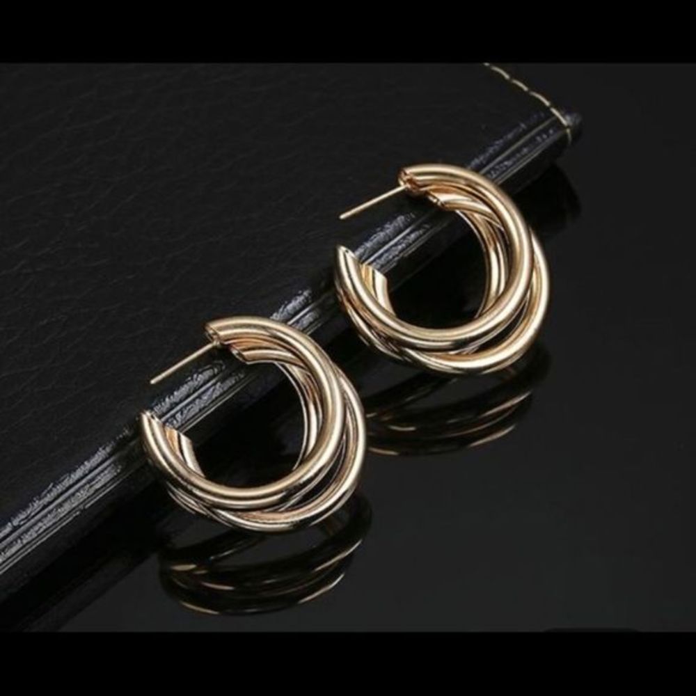 Triple Hoops - Picture 2 of 6